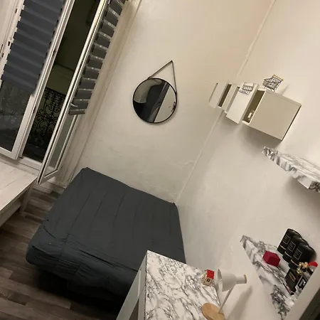 Apartment Jolie Studio Centre 100m De La Place De La Comedie Et 200m De La Gare Sncf *